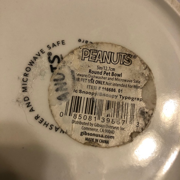 Peanuts Snoopy Ceramic Pet Dish - Picture 6 of 8